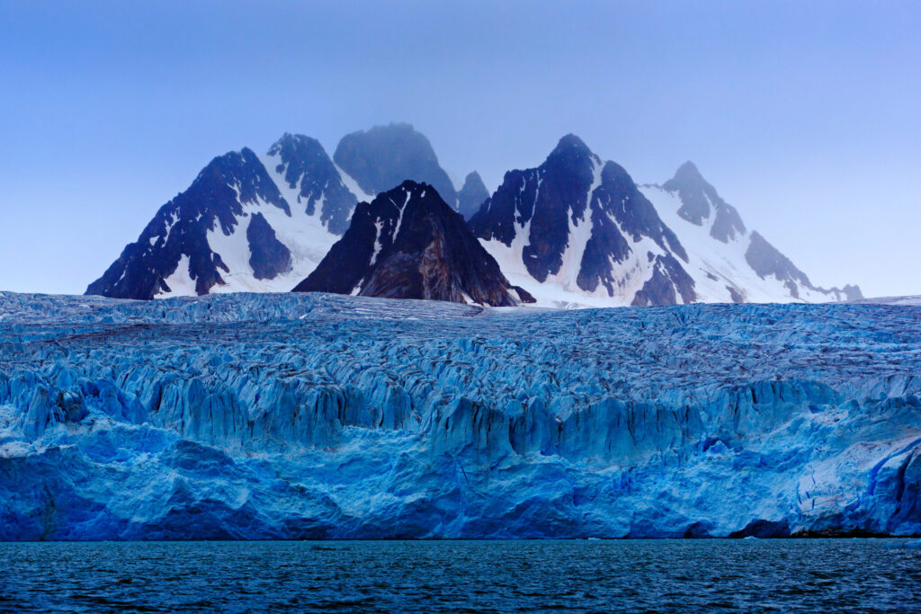 Svalbard: O Último Refúgio no Ártico